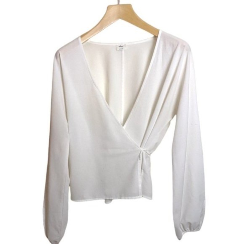 NWT Aritzia Lilia Crepe Wrap Blouse Top White XS